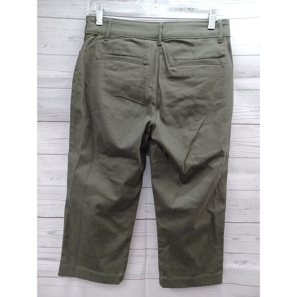 St. Johns Bay Womens Olive Green Solid Capri Pants Cropped Sz 4 - Picture 2 of 8